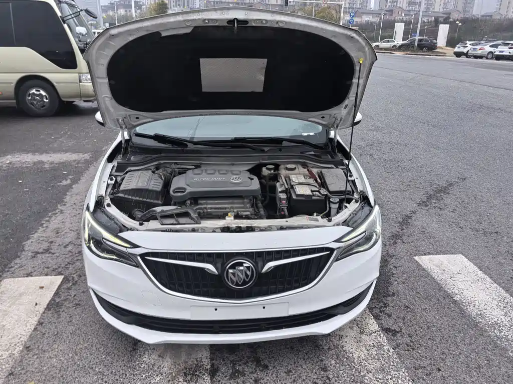 Buick Excelle 2021 — фото 15