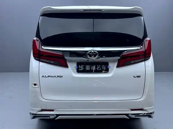 Toyota Alphard 2018