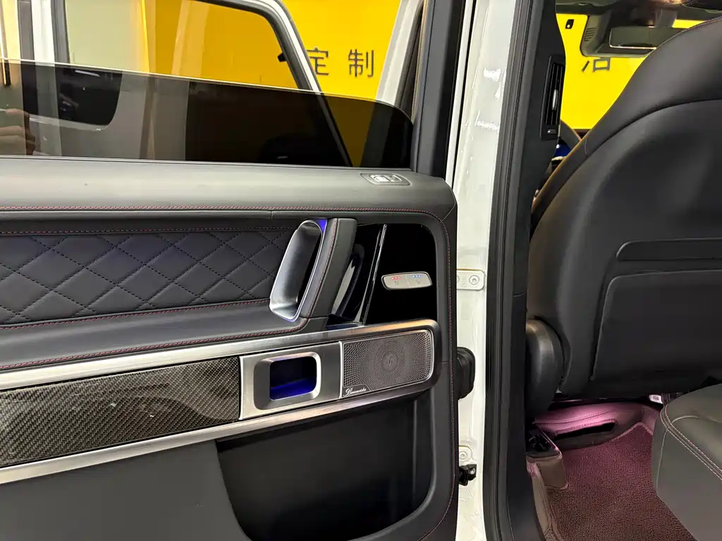 Mercedes-Benz G-Class AMG 2025 — фото 16