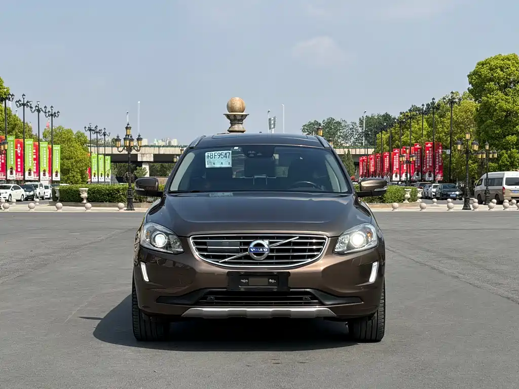 Volvo XC60 2015 — фото 2