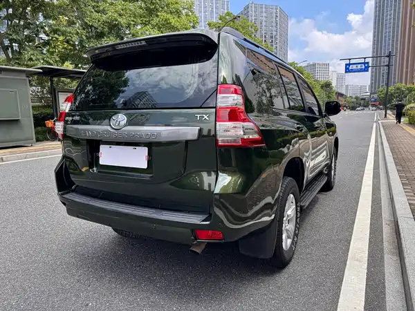 Toyota Prado 2015