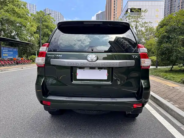 Toyota Prado 2015