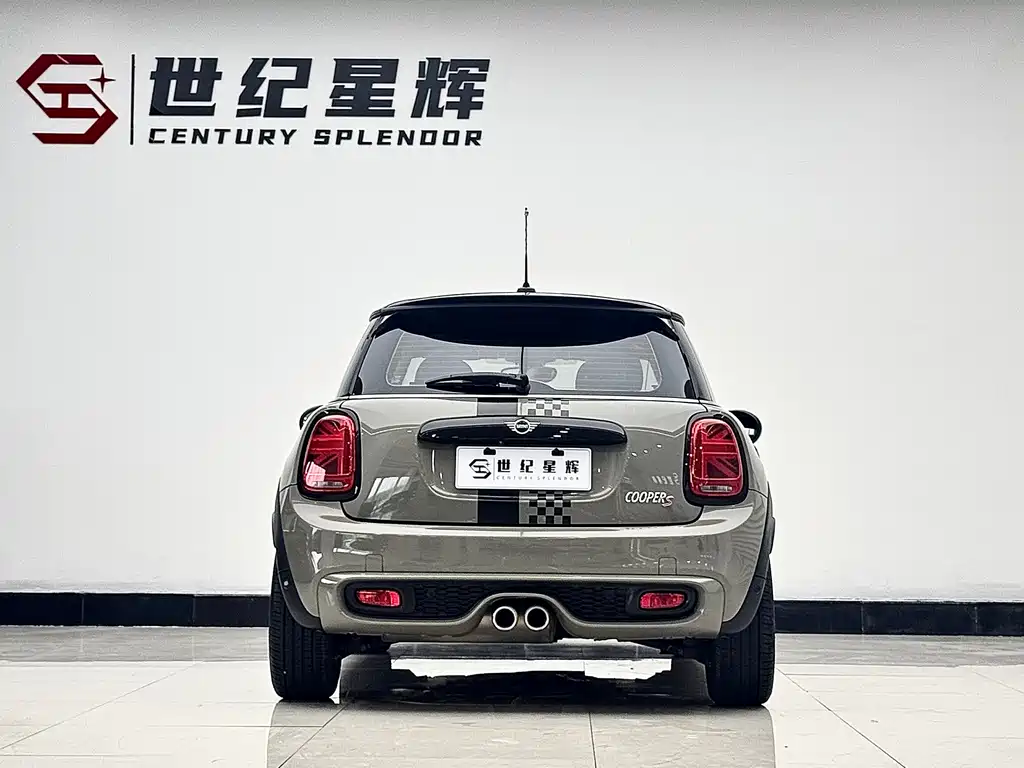 MINI MINI 2018