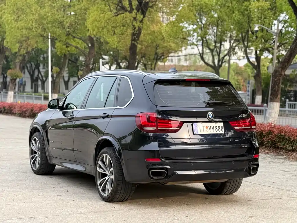 BMW X5 2018 — фото 7