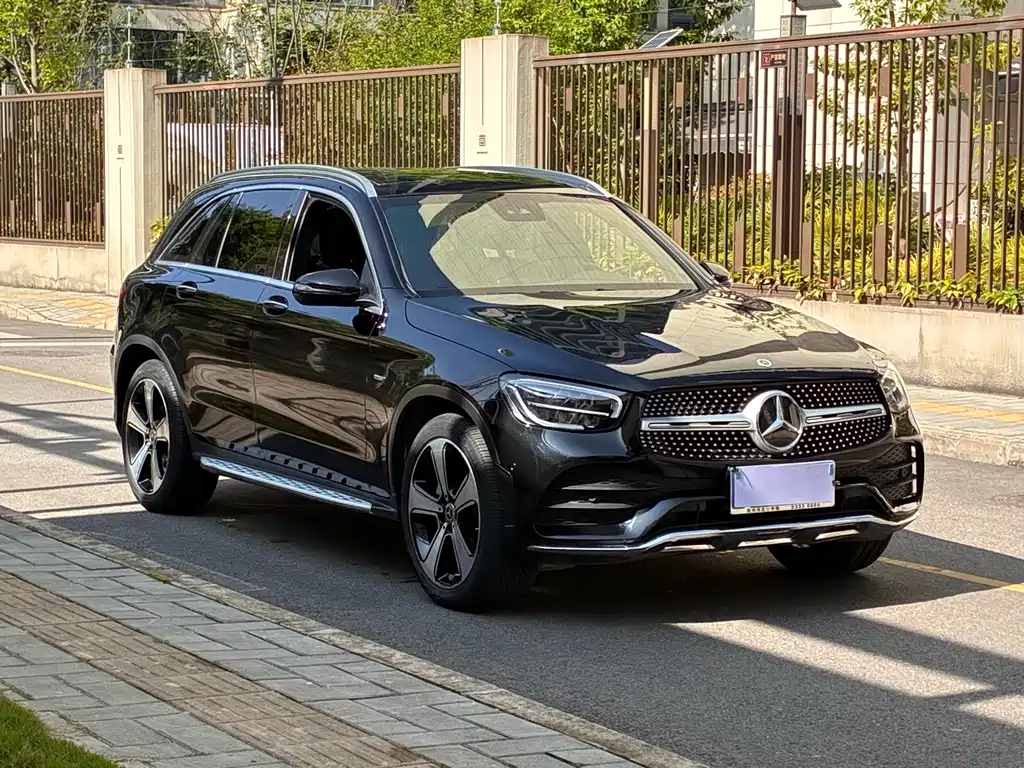 Mercedes-Benz GLC 2022 — фото 3