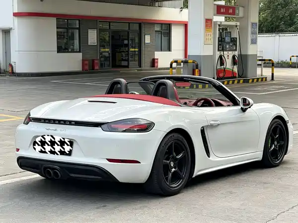Porsche 718 2018