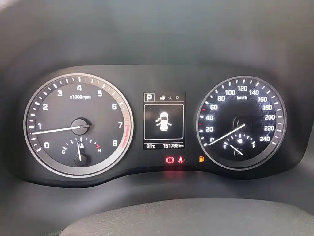 Hyundai Tucson 2018 — фото 12