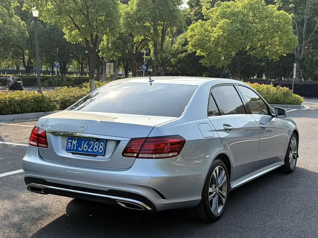 Mercedes-Benz E-Class 2014 — фото 15