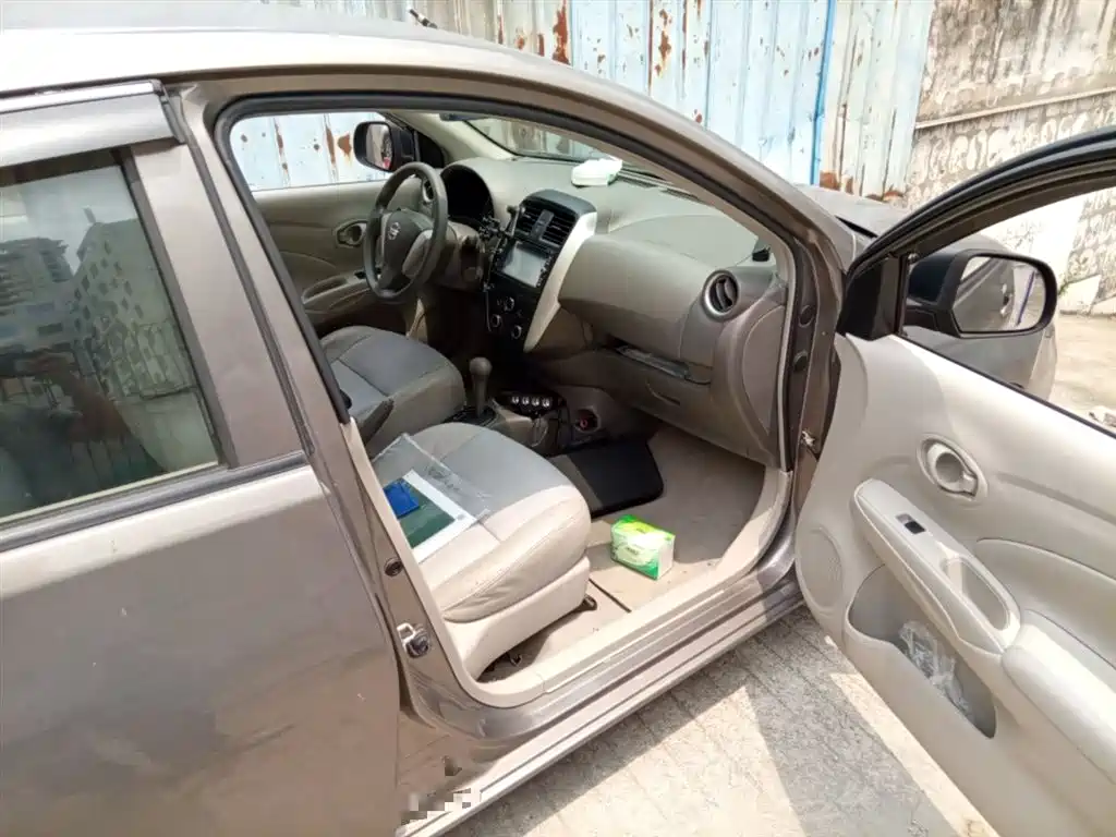 Nissan Sunny 2015 — фото 21