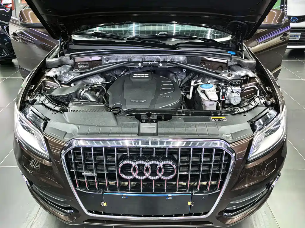 Audi Q5 2015 — фото 9