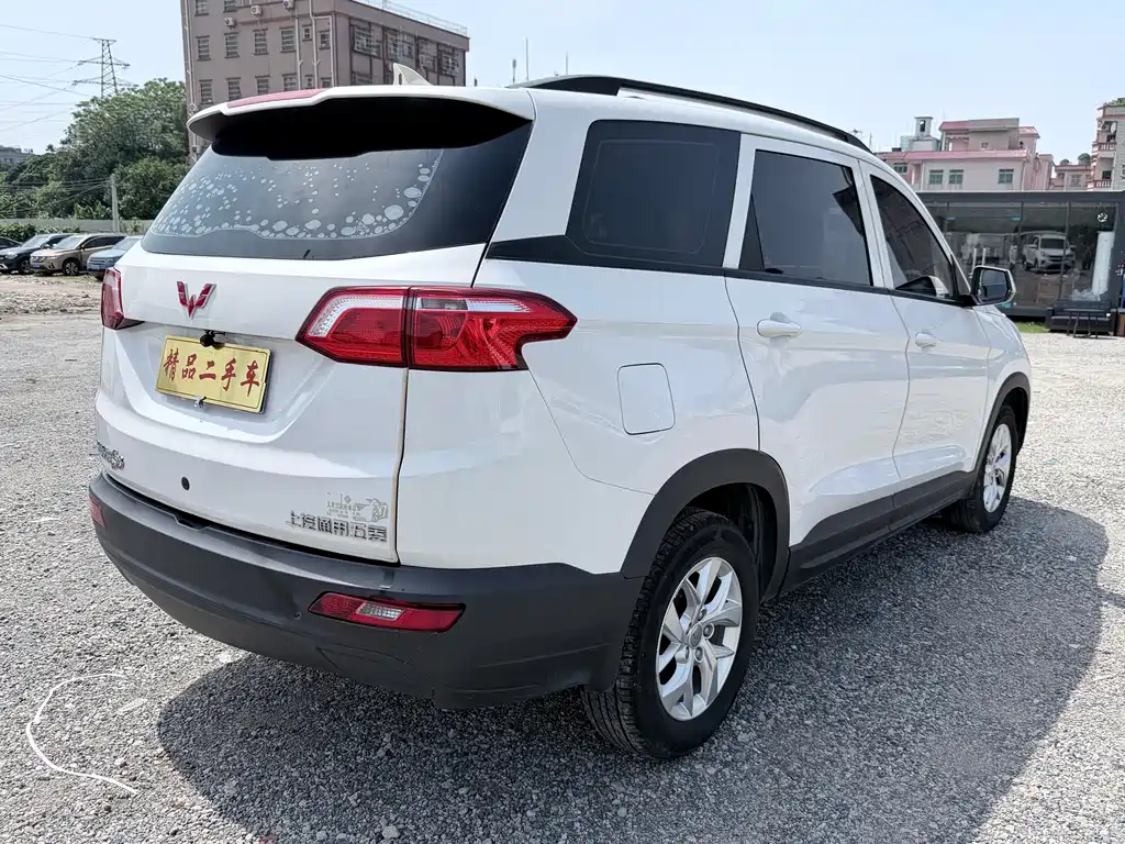Wuling Hongguang S3 2021 — фото 6