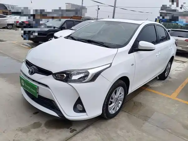 Toyota Yaris L 2019