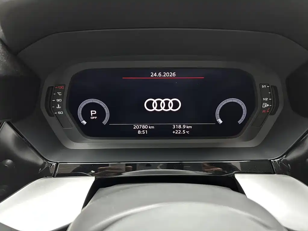 Audi A3 2023 — фото 15