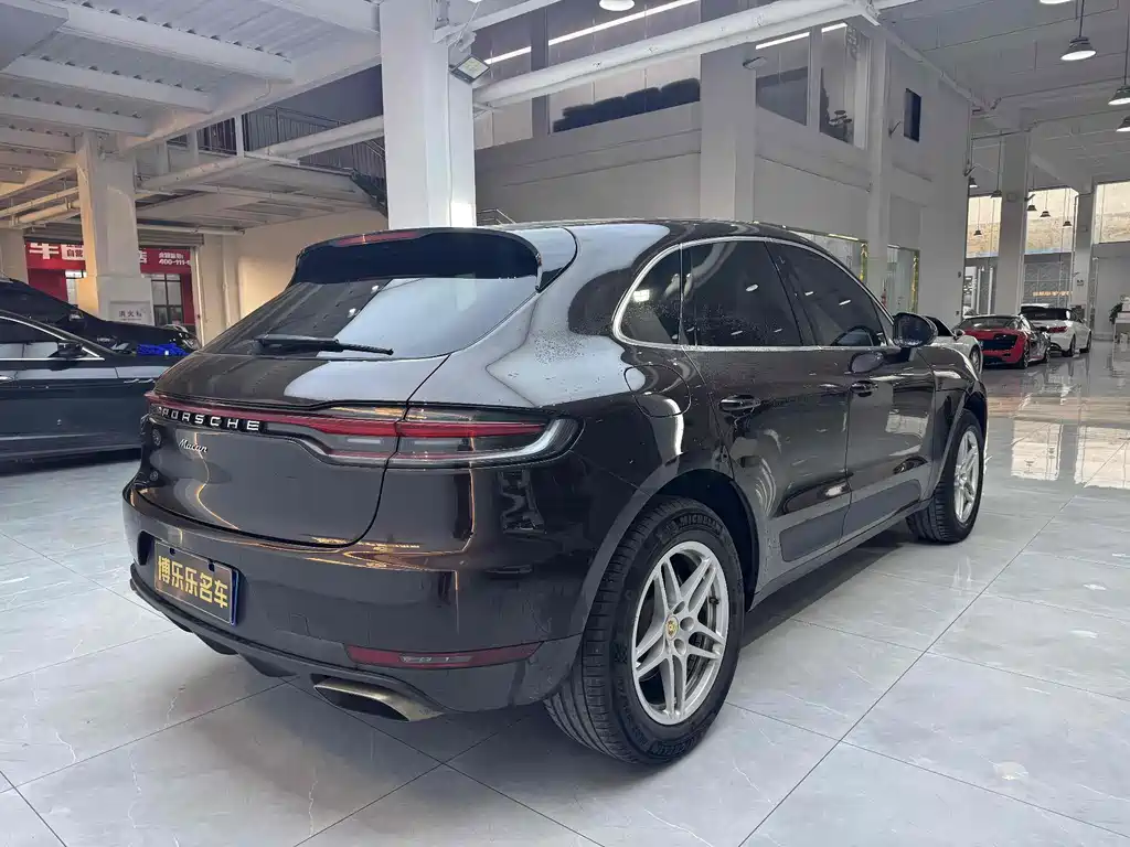 Porsche Macan 2020 — фото 6