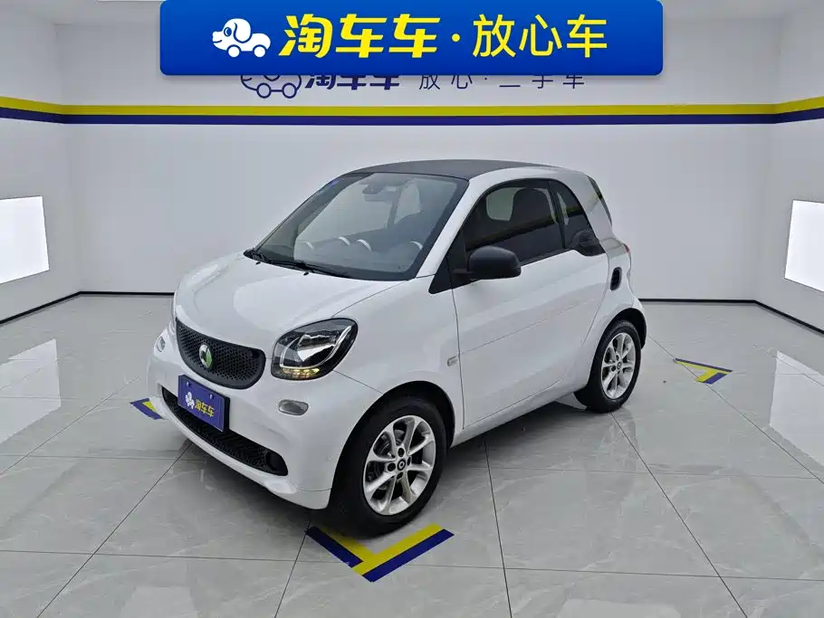 smart fortwo 2016 — фото 1
