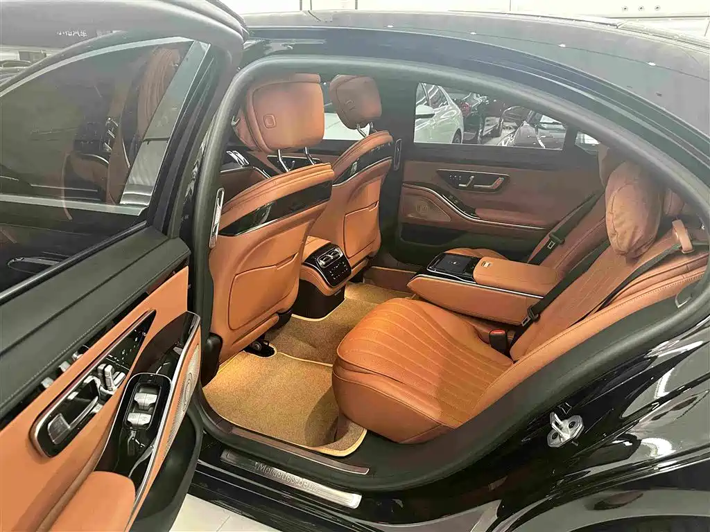 Mercedes-Benz S-Class 2024 — фото 11