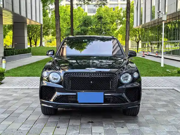 Bentley Bentayga 2021