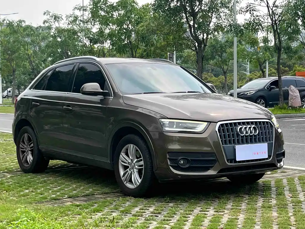 Audi Q3 2016 — фото 4