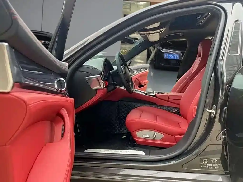 Porsche Panamera 2010