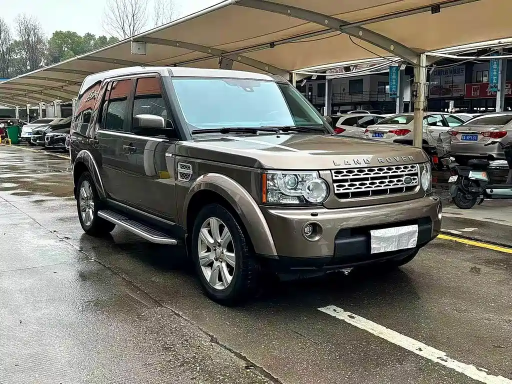 Land Rover Discovery 2013 — фото 3