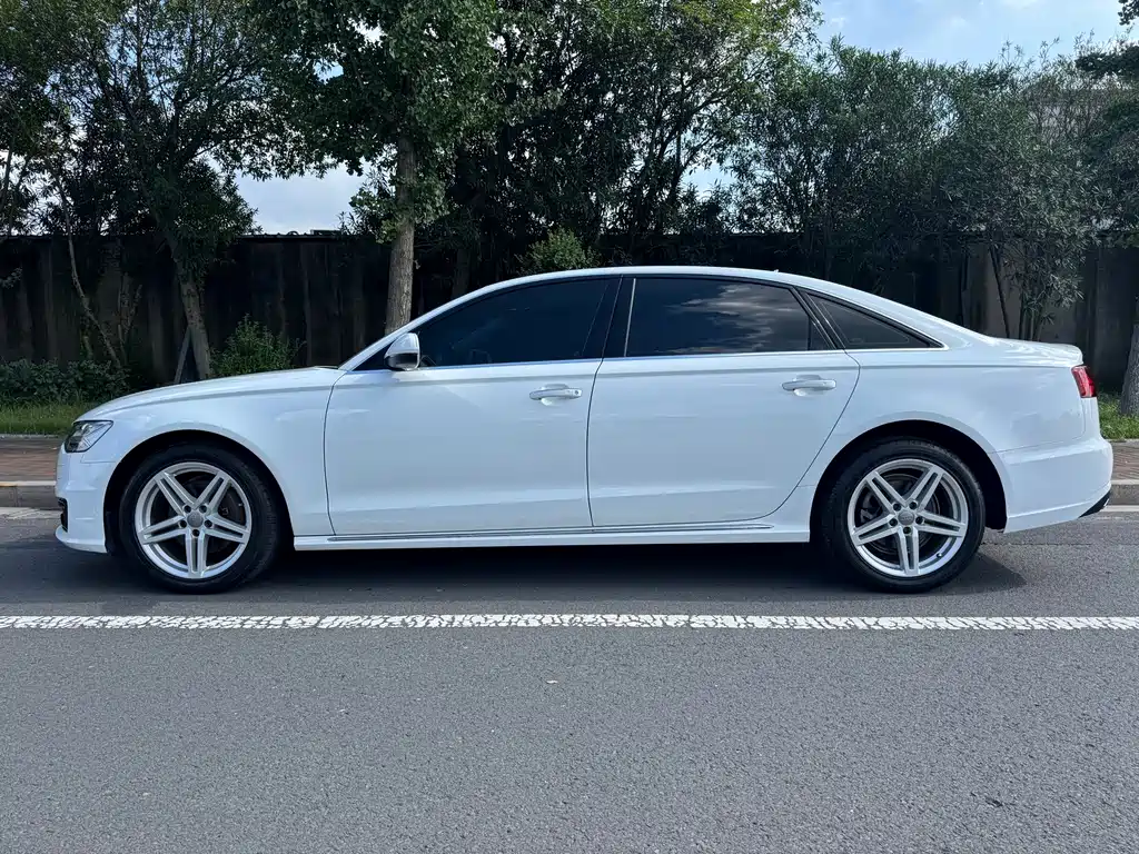 Audi A6L 2018 — фото 3