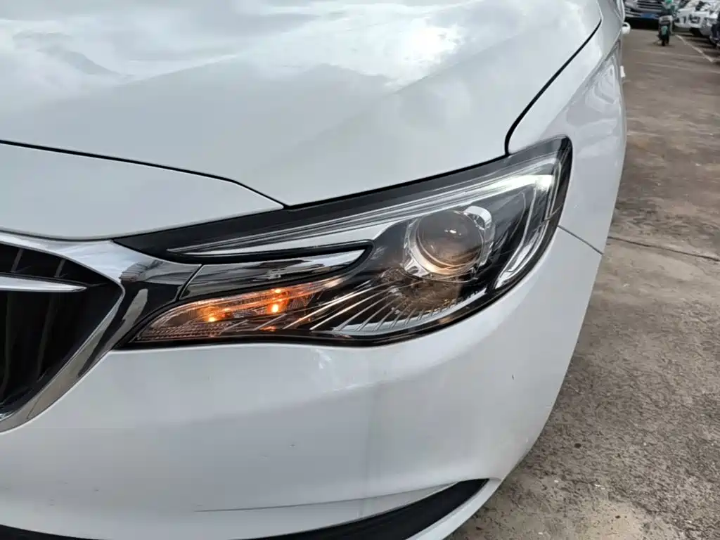 Buick Excelle GT 2019 — фото 24