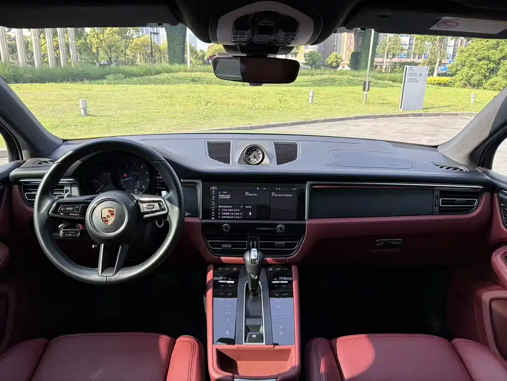 Porsche Macan 2026 — фото 14