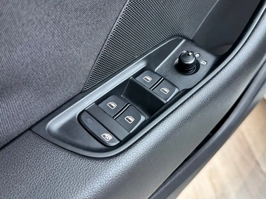 Audi A3 2015 — фото 18
