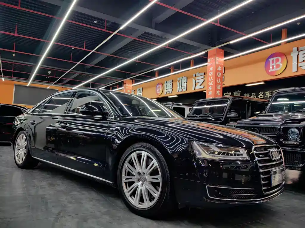 Audi A8 2015 — фото 3