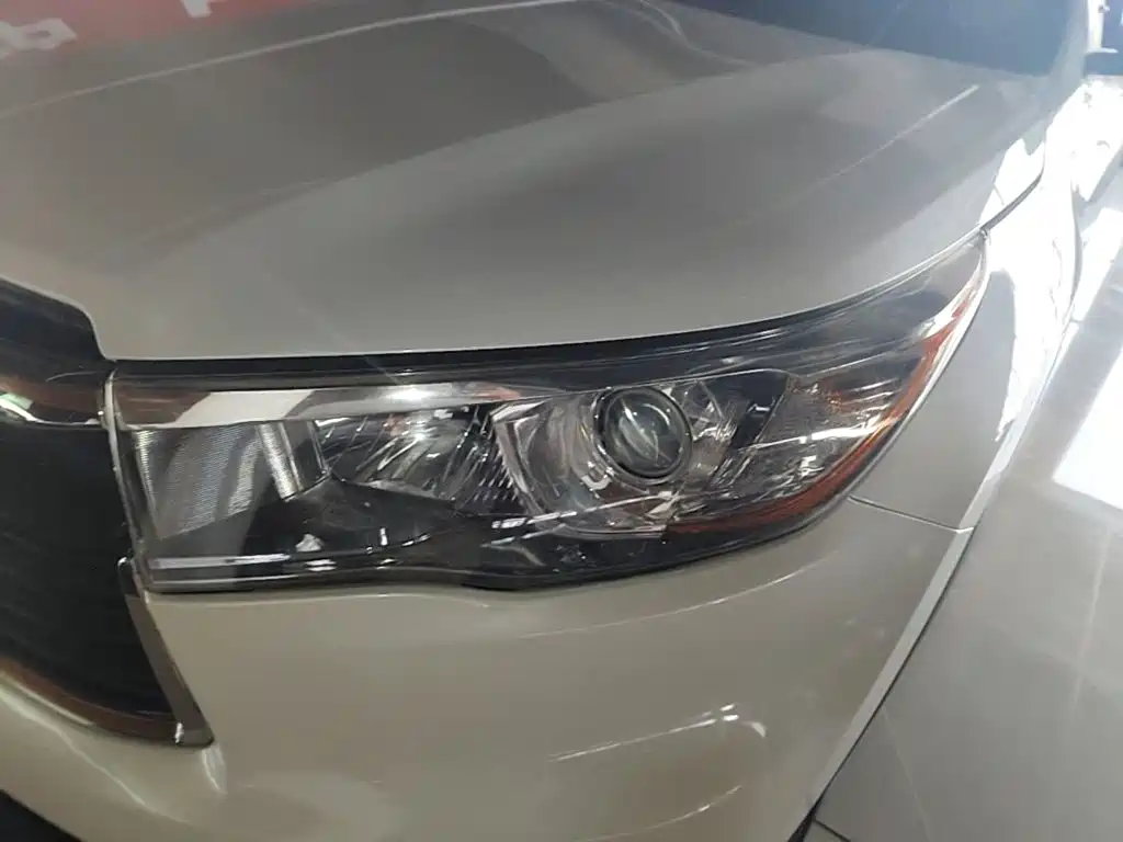 Toyota Highlander 2016 — фото 24
