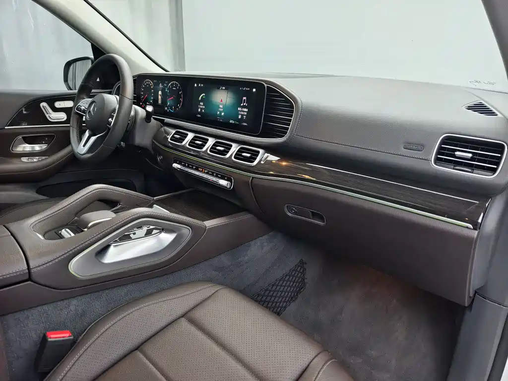 Mercedes-Benz GLE 2020 — фото 10