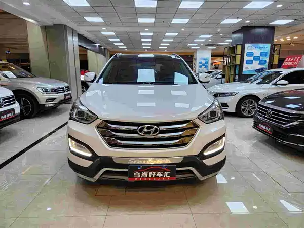 Hyundai Santa Fe 2015