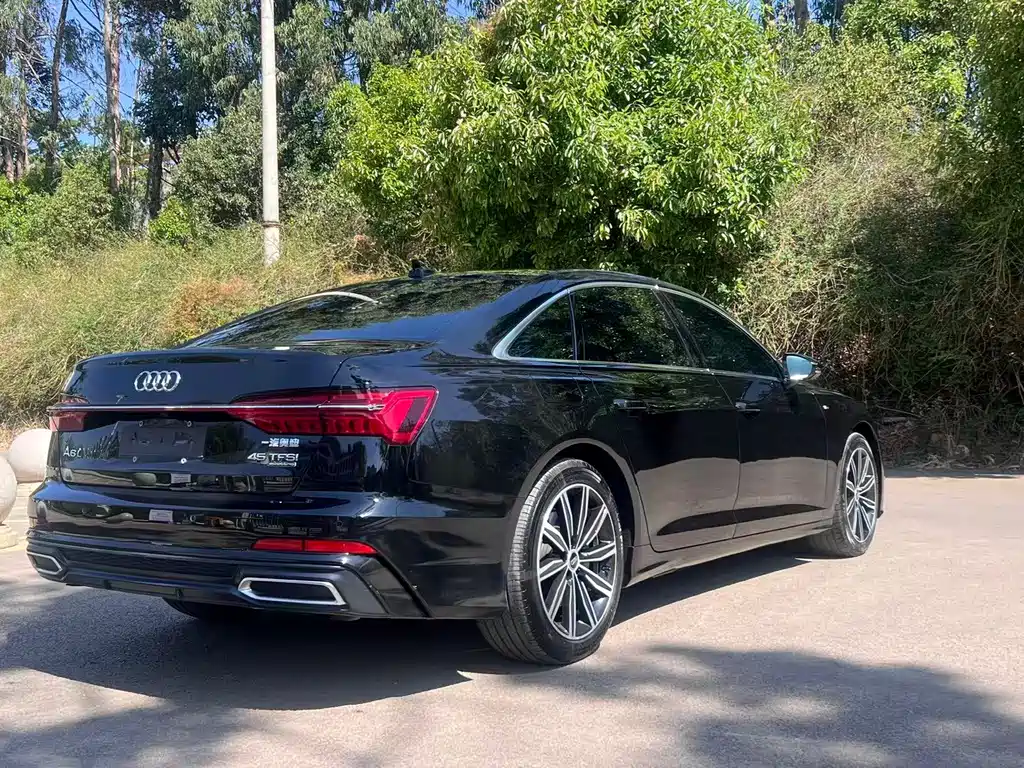 Audi A6L 2022 — фото 8