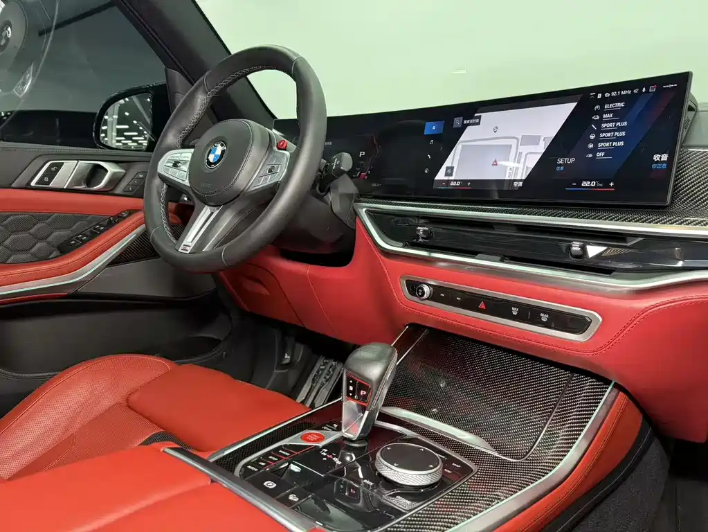 BMW X5 M 2021 — фото 12