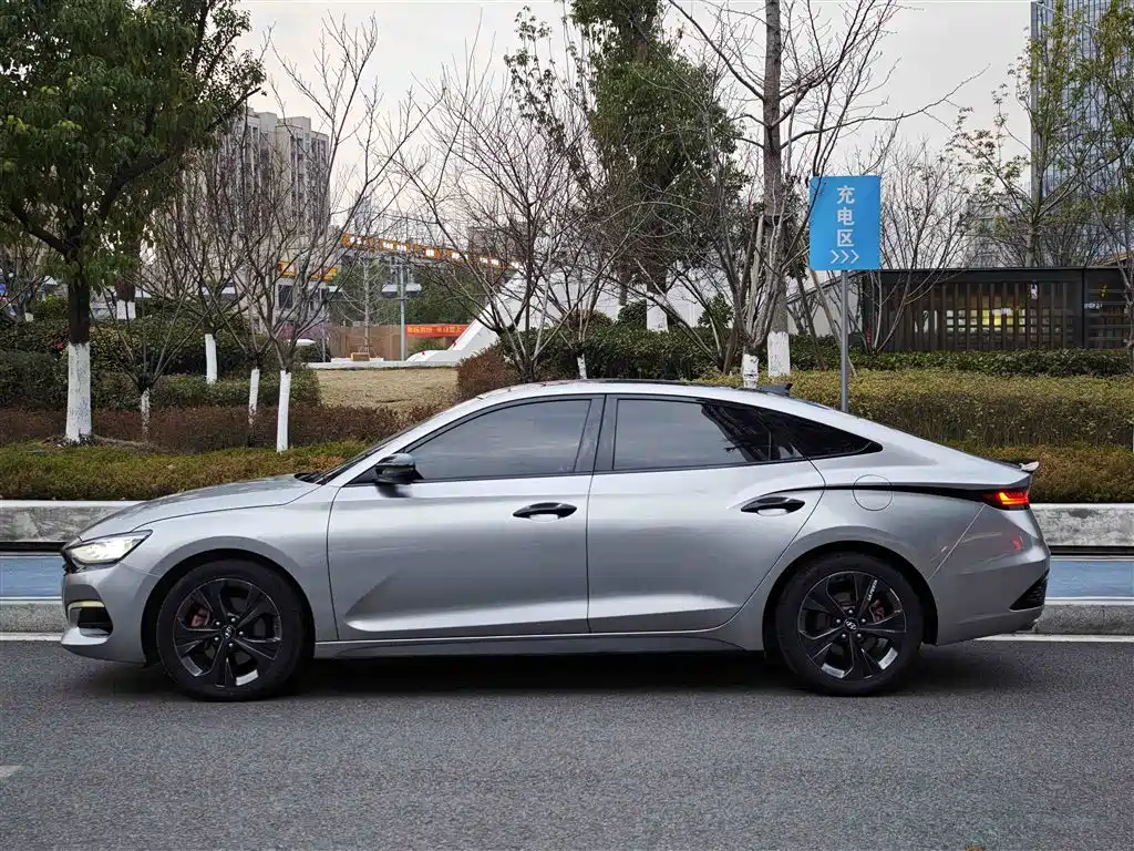 Hyundai Fista 2020 — фото 3