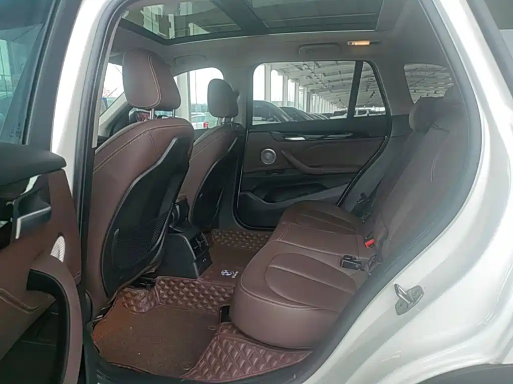 BMW X1 2023 — фото 17