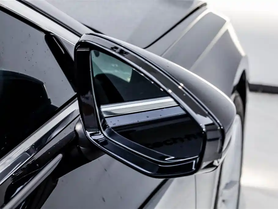 Audi A6L 2023 — фото 25