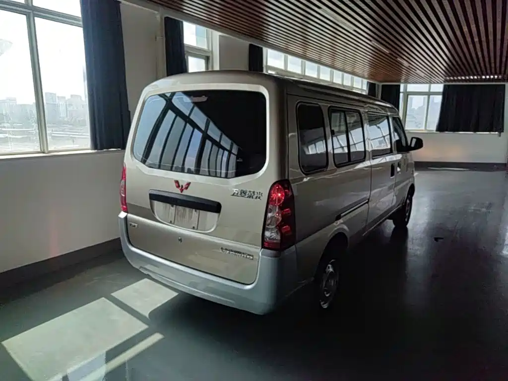 Wuling Rongguang 2024