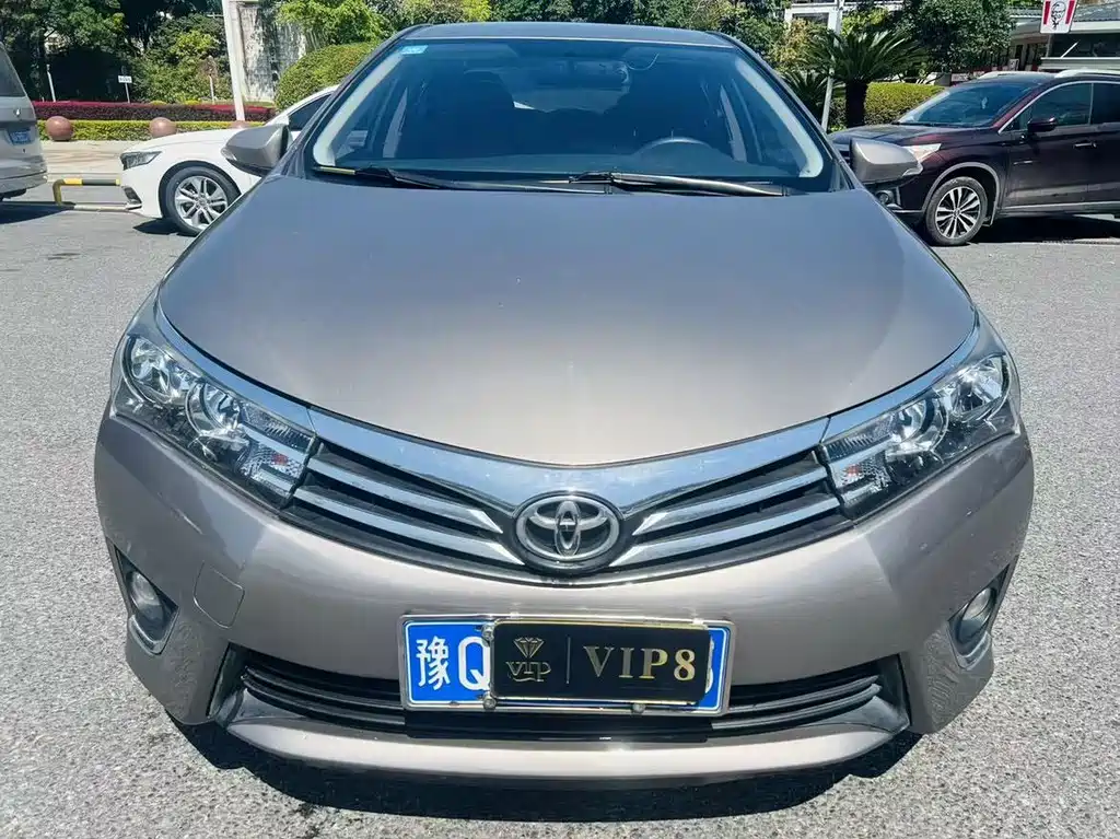 Toyota Corolla 2018 — фото 2