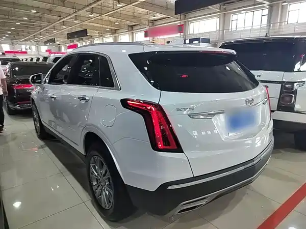 Cadillac XT5 2024