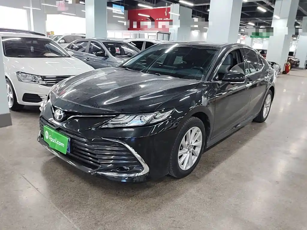 Toyota Camry 2021