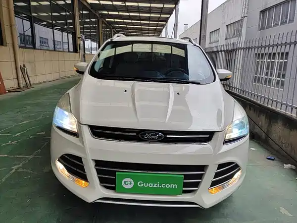 Ford Kuga 2014