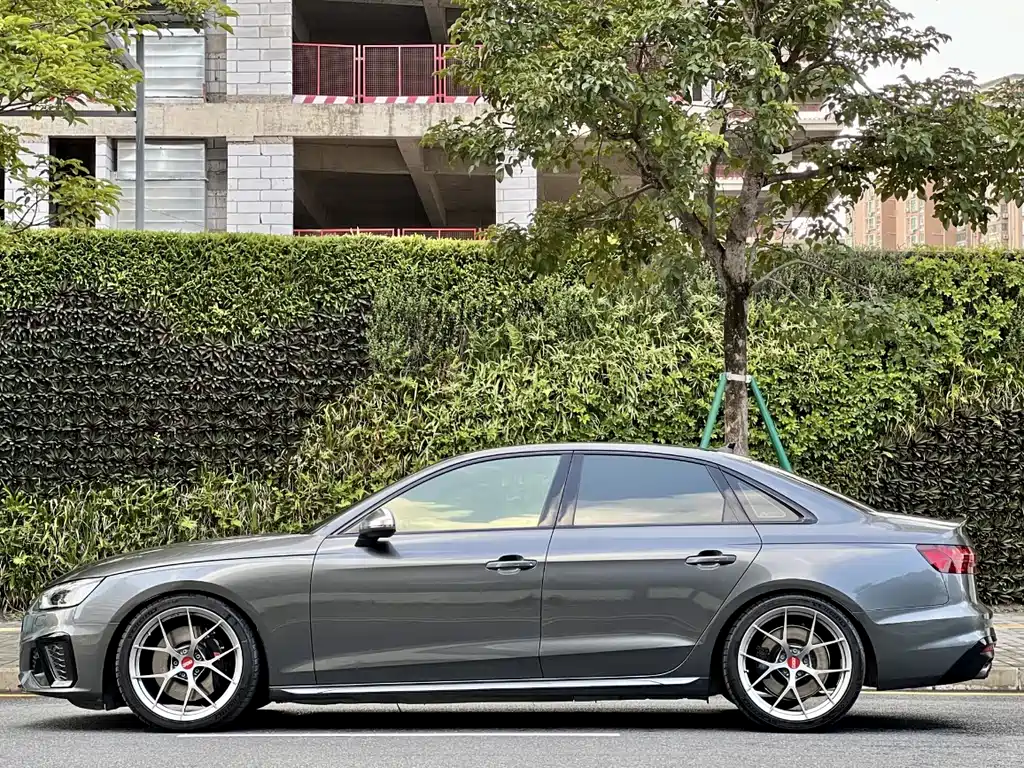 Audi S4 2021 — фото 4