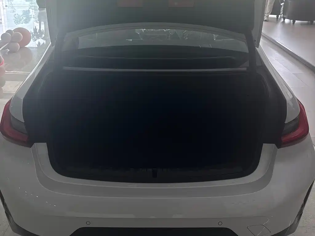 BMW 3 Series — фото 15