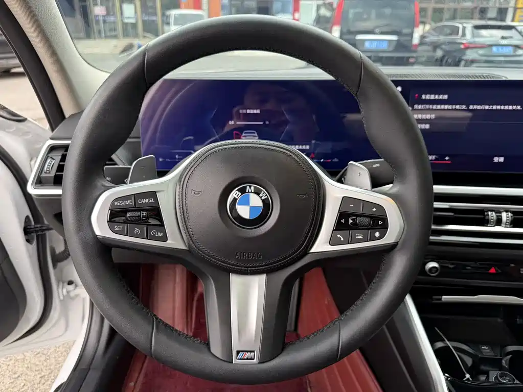 BMW 3 Series 2023 — фото 13