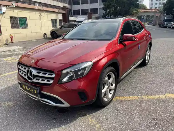 Mercedes-Benz GLA 2019