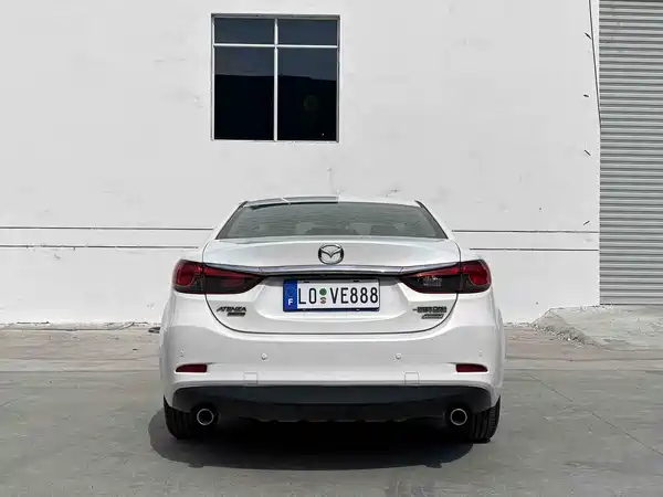 Mazda Atenza 2014