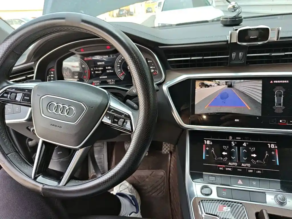 Audi A6L 2021 — фото 10