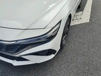 Hyundai Elantra 2024
