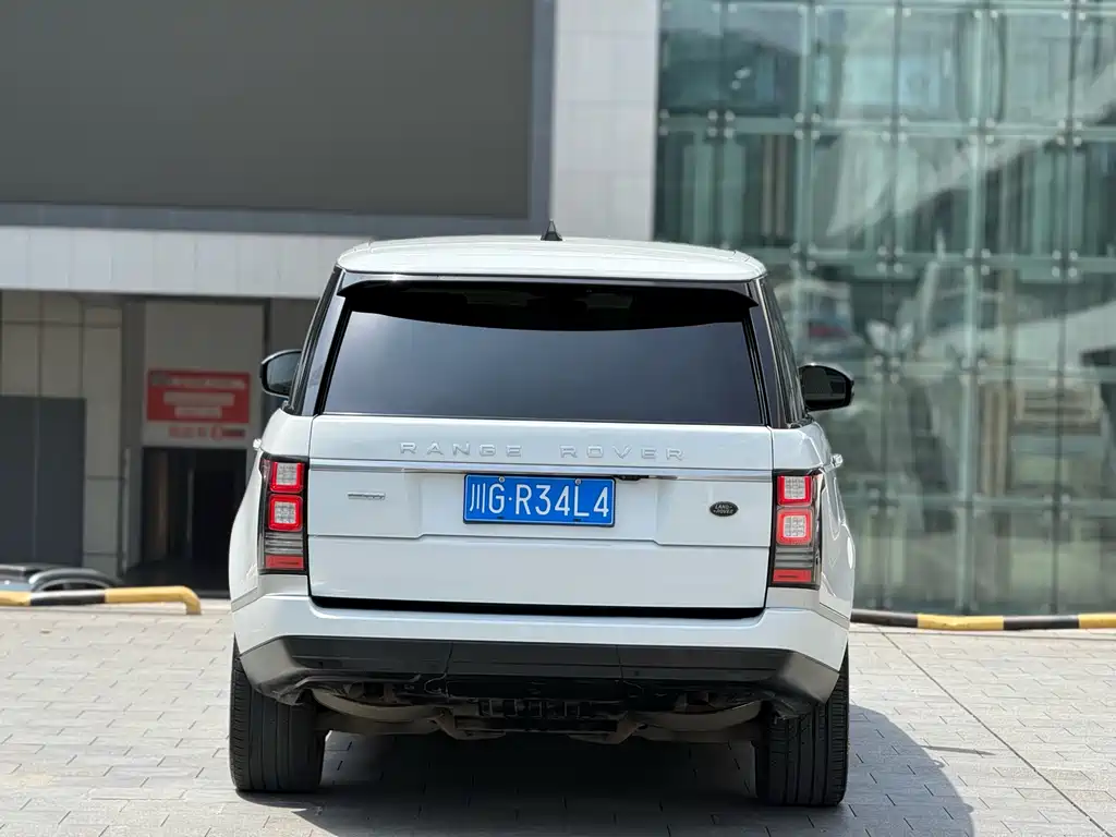 Land Rover Range Rover 2019 — фото 10